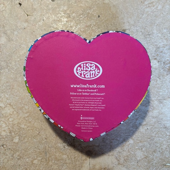 2014 Lisa Frank Collectable Color-Your-Own Box New - Picture 2 of 5